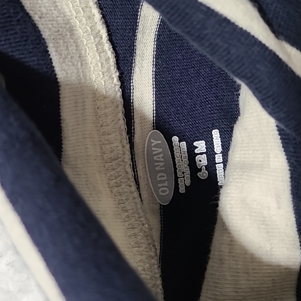 (Pre-loved) Old Navy Baby Jumpsuit - Picture 3 of 5